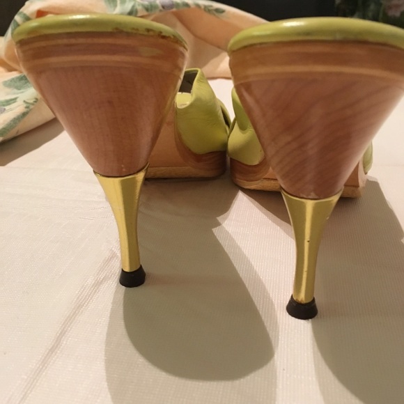 Sam Bork heels - Picture 2 of 8